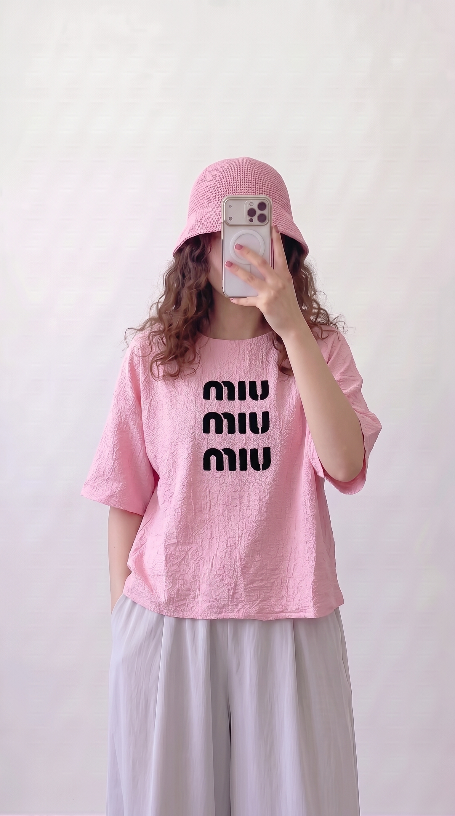 تیشرت miu miu